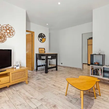 Apartment T2 Rocca *